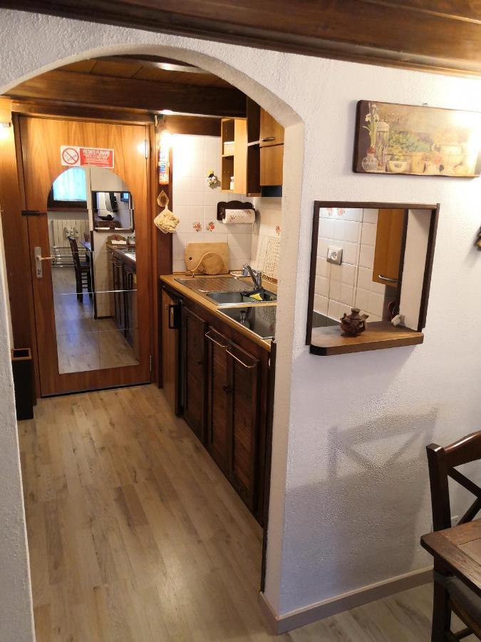 Апартаменты Le Petit Refuge Cervinia Брей-Червиния Экстерьер фото